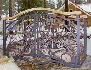 Кованый мостик №14 в Екатеринбурге фото
